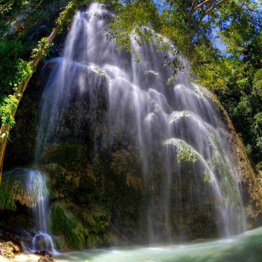 Tumalog Falls